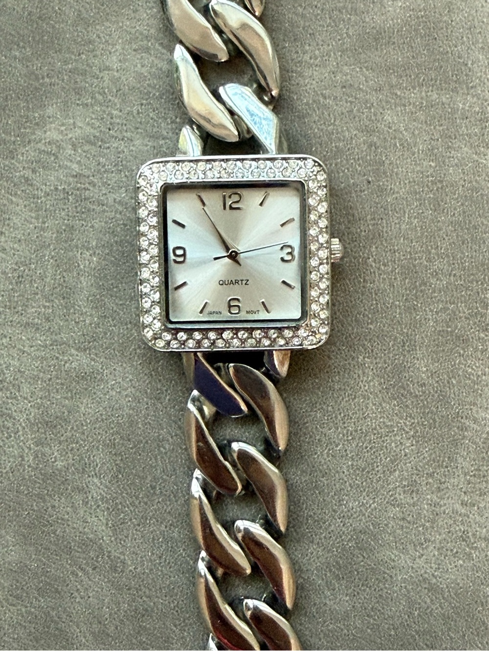 Quartz Silver-Tone Women's Chain Link square Watch with Crystal Bezel